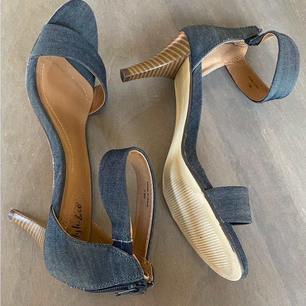 Style & Co. Blue Jean Ankle Strap Sandals 7.5